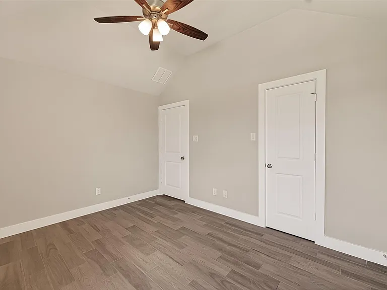2619 Lilac Point Ln — Photo 24