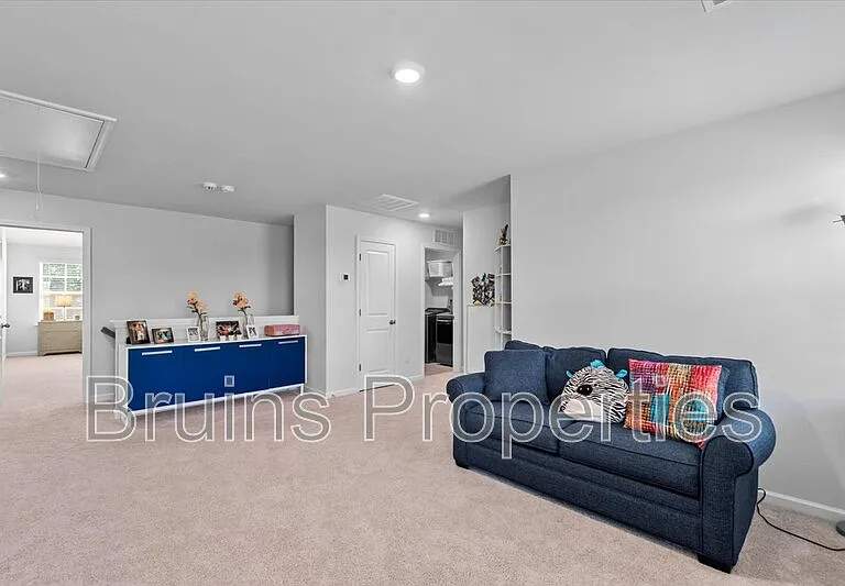 349 Willowbrooke Way — Photo 9