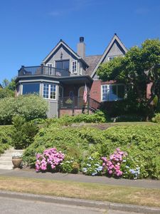 2838 43rd Ave W, Seattle, WA, 98199