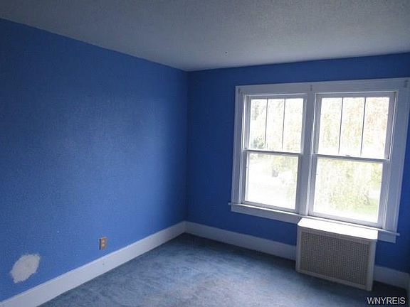 2nd image of 4533 Mount Vernon Blvd