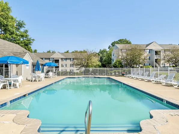 Columbia Hills Apartments