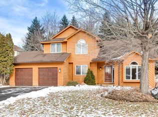 2359 Dahl Ave E, Maplewood, MN 55119
