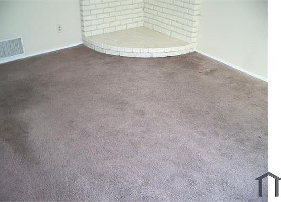 5th image of 2209 Manzanita Way