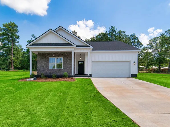 4372 FOREST Road, Hephzibah, GA 30815