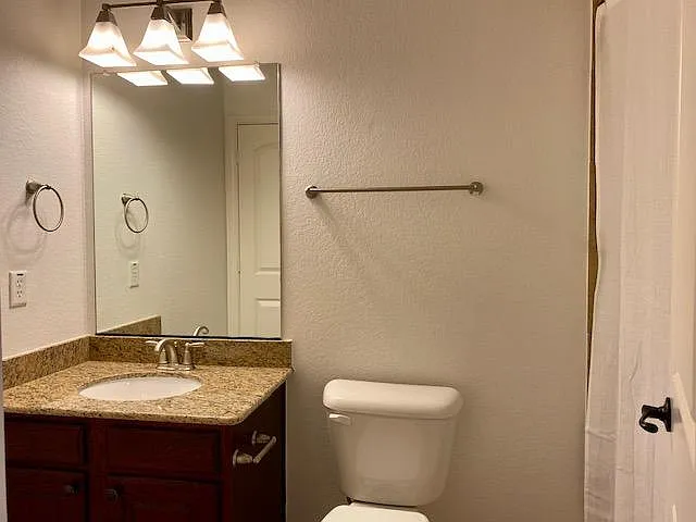 6497 Riviera Dr — Photo 20