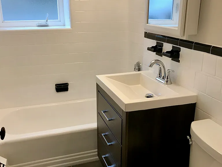 8 Mount Ida St #1 — Photo 12