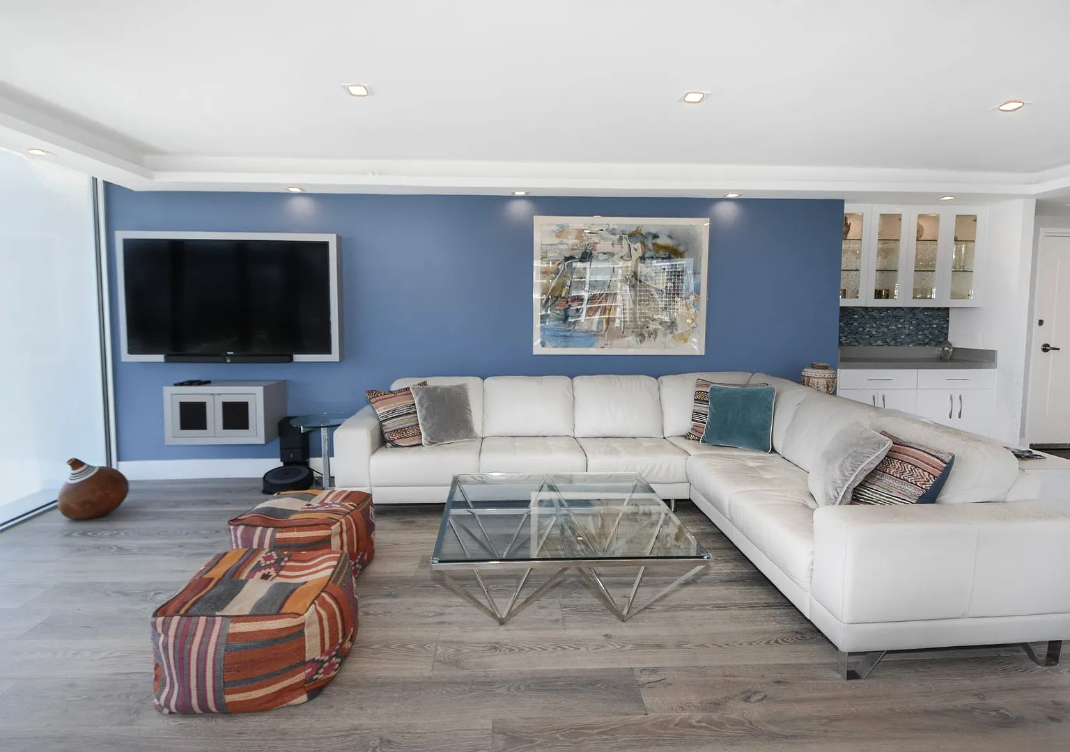 1810 Avenida Del Mundo #704 — Photo 3