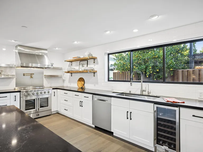 303 Bodega Ave — Photo 12