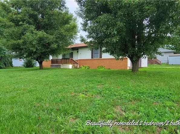 1227 Commercial St, Warsaw, MO 65355
