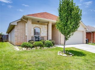 12512 Fenway Ct, Burleson, TX 76028