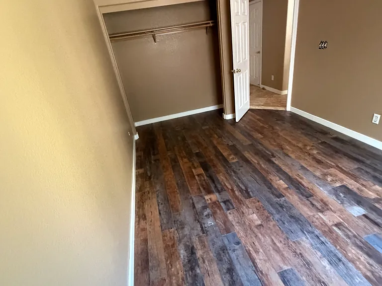 2127 Arnold Dr — Photo 15