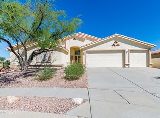 1054 W Squawbush Ct, Tucson, AZ 85737