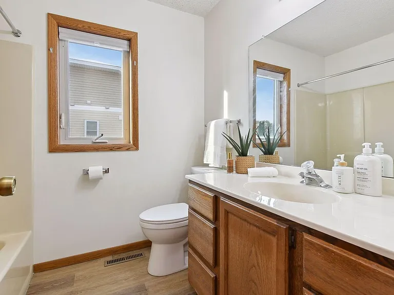 3335 Nevada Ave N #3503 — Photo 15