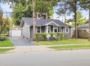 1401 Sherwood Ave, Elgin, IL 60120