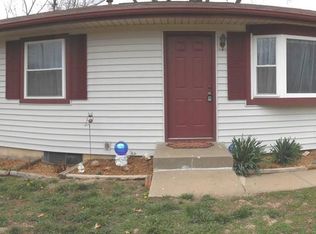 1250 N Milton Ct, Auburn, KS 66402
