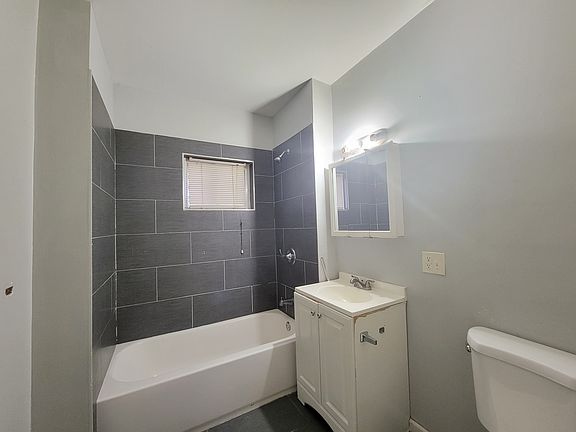 3rd image of 329 Forrest St #2E