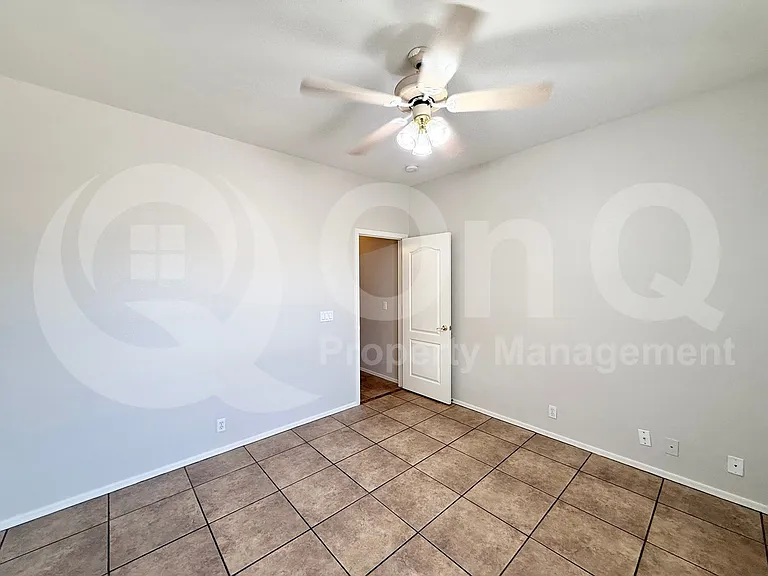 230 N Nash Way — Photo 27