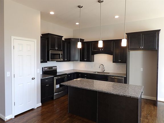 3rd image of 9359 Westfield Ln #70WB