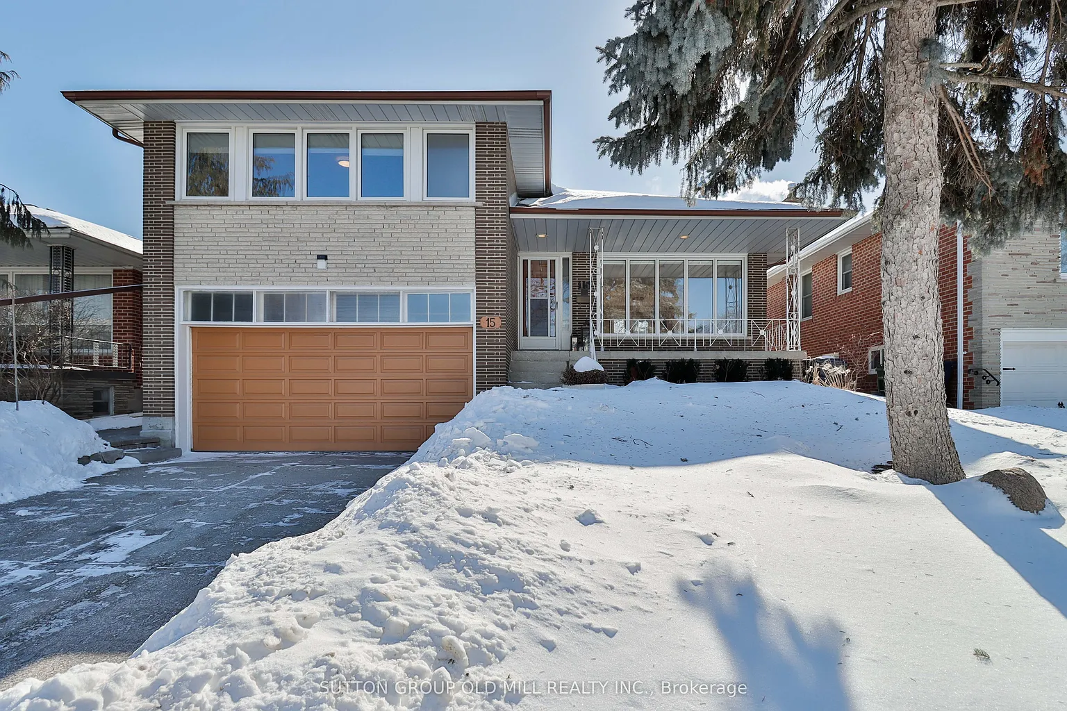 15 Manorhampton Dr photo 1