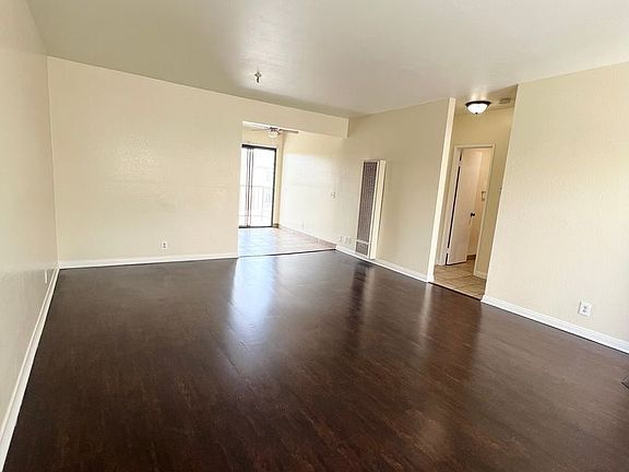 2nd image of 13801 Yukon Ave APT 31
