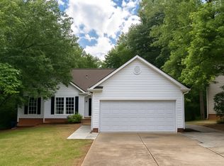 1617 Sugar Hollow Dr, Charlotte, NC 28214