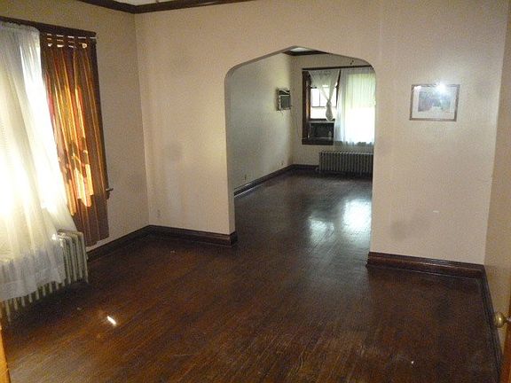 5th image of 1623 S 58th Ave