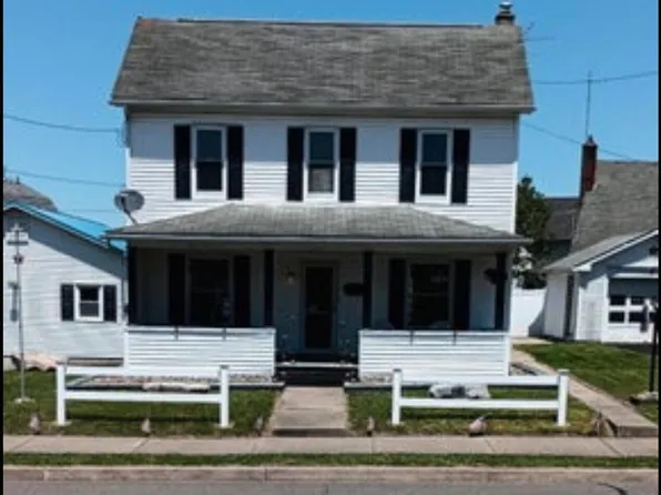 1117 Spring Garden Ave, Berwick, PA 18603