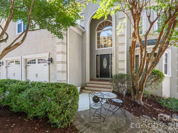 11024 Stonepath Ln, Charlotte, NC 28277