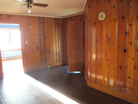 3rd image of 2067 Montague Avenue Ext