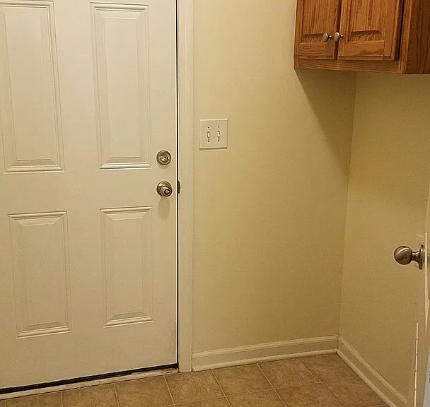 479 Indian Springs Cir — Photo 20