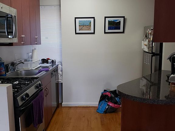 3rd image of 20310 43rd Ave APT 1B