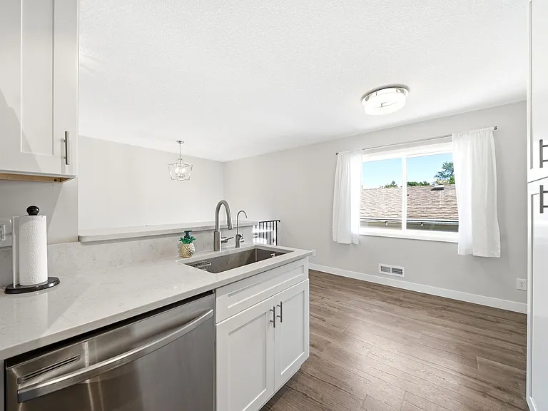 8863 Ironwood Ave S — Photo 13
