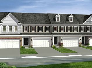 129 Sweetwater Dr, Coraopolis, PA 15108