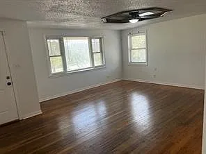 404 S Cougar Ave — Photo 12