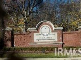 4022 Vermilion Clfs #66, Fort Wayne, IN 46814