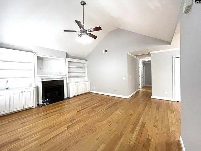 2741 Montgomery Ave — Photo 4