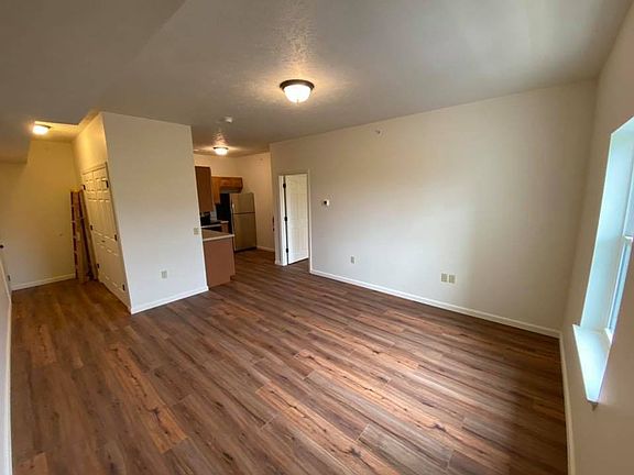 5th image of 215 Kenlee Dr #314
