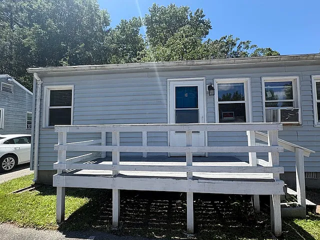 204 Don Eve Ct #D — Photo 1