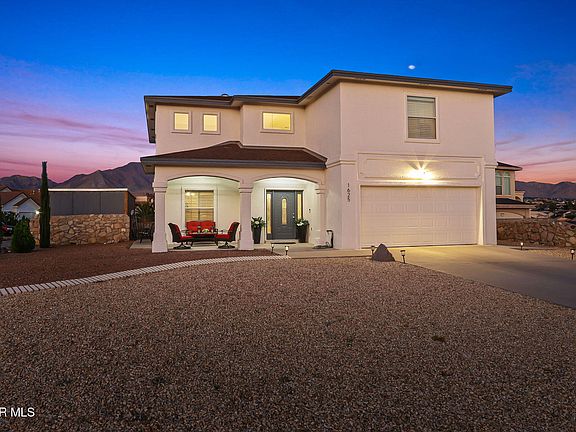 2nd image of 1625 Villa Del Sol