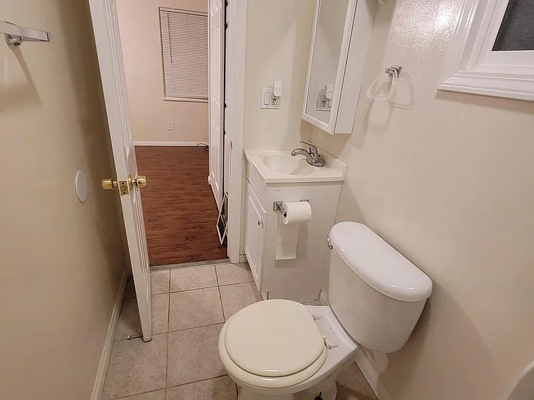 13108 S Vermont Ave #8 — Photo 12