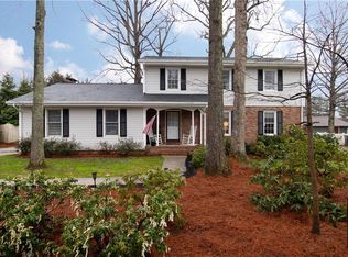 4001 Windlestraw Ln, Greensboro, NC 27410