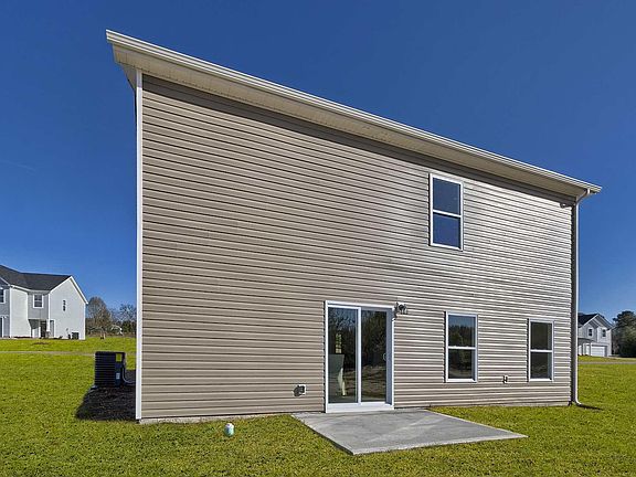 4th image of 1718 Dominion Dr