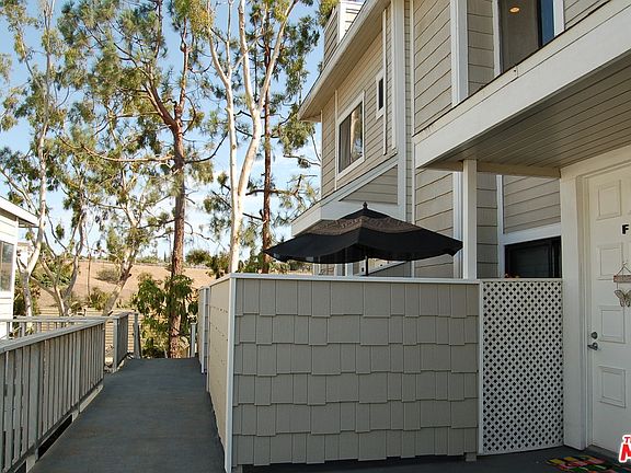 3rd image of 4646 Don Lorenzo Dr APT F