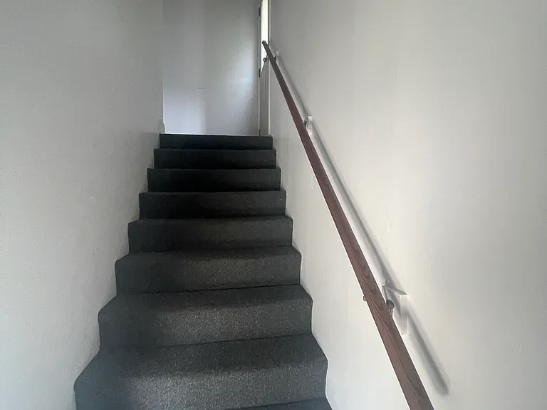 532 Warren St E — Photo 15