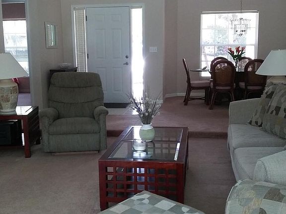 4th image of 137 Caledonia Dr