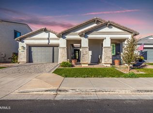2260 E Warbler Rd, Gilbert, AZ 85297