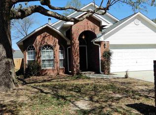 3882 Sunny Manor Cir, Milton, FL 32583