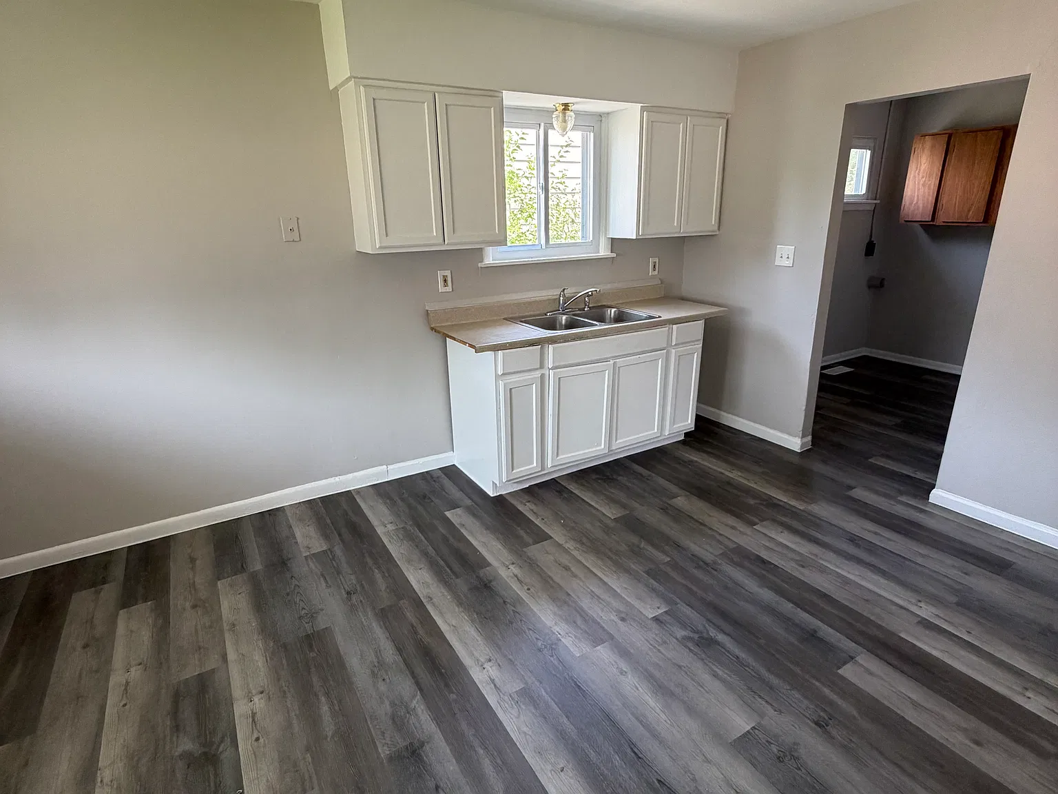 3 bed, 1218 sqft, $1,750 — Photo 1