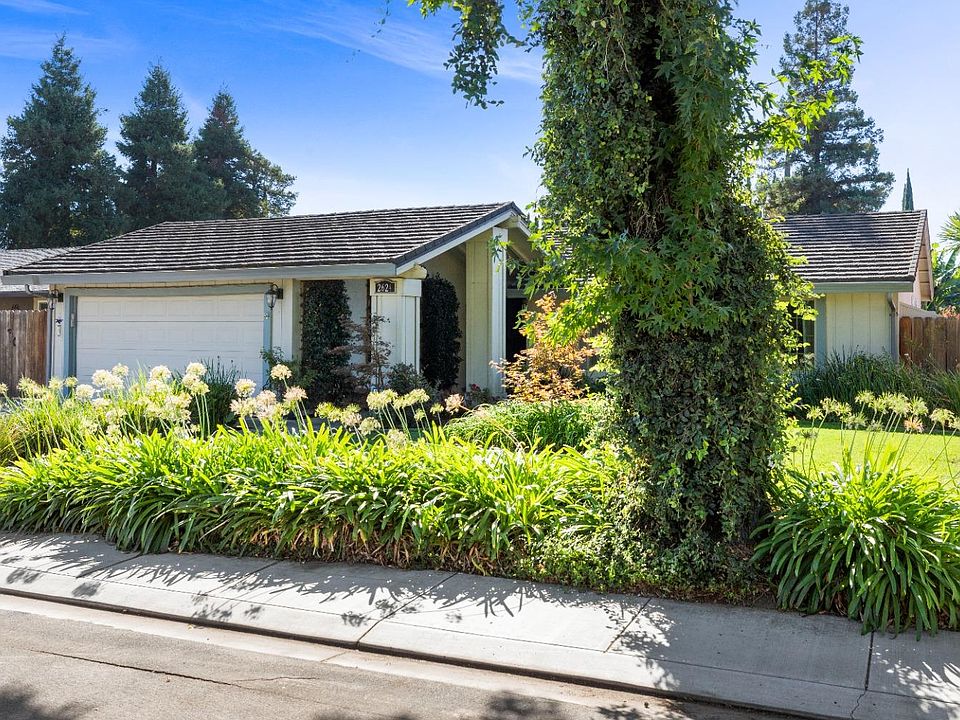 1st image of 2624 Coral Oak Dr