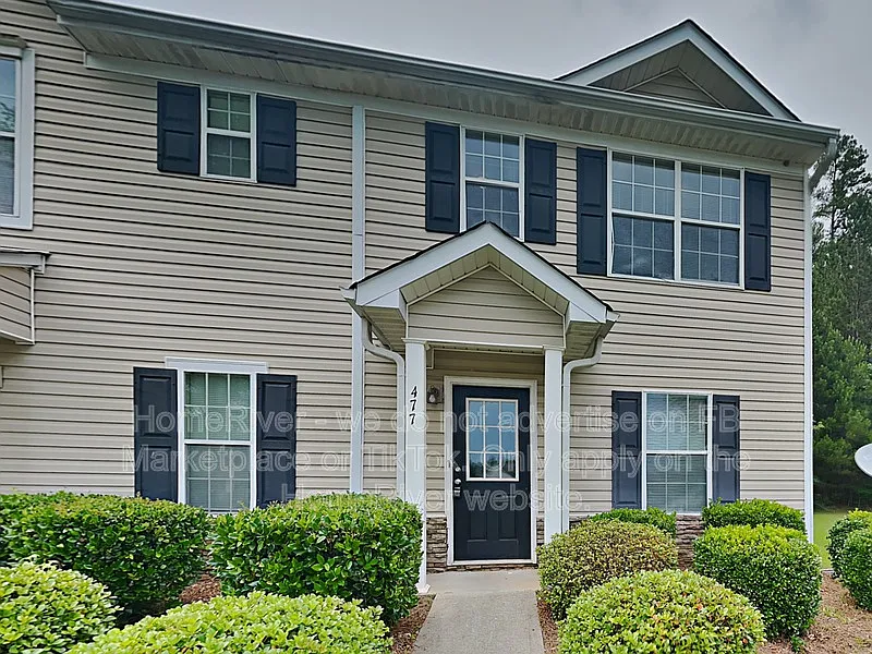 2 bed, 2.5 bath, 1404 sqft, $1,840 — Photo 1